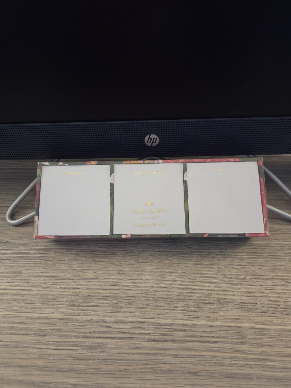 Kate Spade New York Compliments Goals Reminders Sticky Note Set NWT